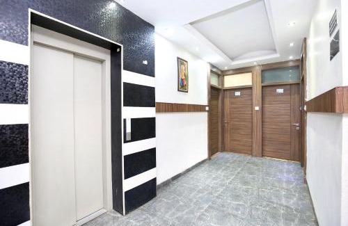 Amritsar Hotel | Welcoming Isha Residency: Family-Friendly with Dining Options
