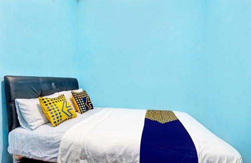 Purwokerto Hotel | Budget-Friendly Stay at SPOT ON 93539 Juan Guest House