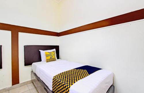 Purwokerto Hotel | Budget-Friendly Stay at SPOT ON 93557 Juan Kostel 2