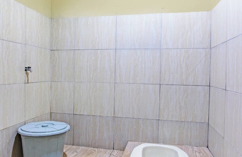 Banyumas Hotel | Budget-Friendly Stay at SPOT ON 93553 Juan Kostel