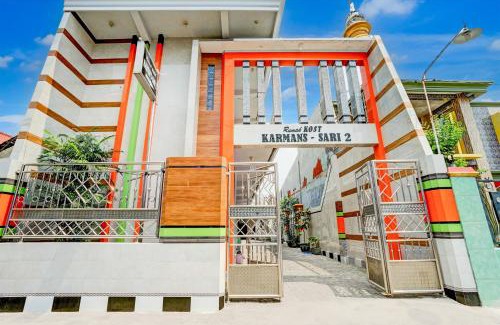 Gresik Hotel | Budget-Friendly Karman's Sari 1 Homestay with Breakfast