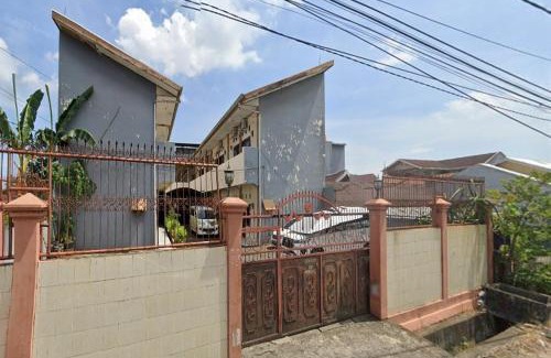 Paso Hotel | Budget-Friendly Comfort at OYO 94023 Kost Stan
