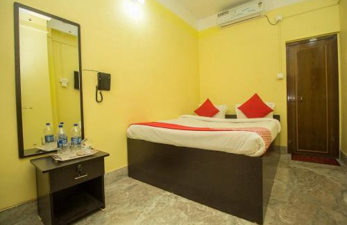 Malda Hotel | Unwind at OYO Hotel Kshounish Residency with Family-Friendly Amenities