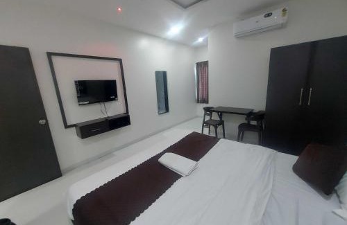 Aurangabad Hotel | Hotel O Laxmi Lodging