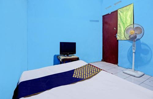 Sidoarjo Hotel | Budget-Friendly Stay at SPOT ON 92727 Lestari Syariah