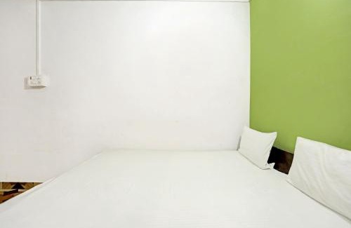 Dhampur Hotel | Charming OYO Guest House with Kitchen & Family Amenities
