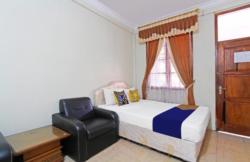 Cilacap Hotel | Budget-Friendly Stay at SPOT ON 91563 Hotel Meilias