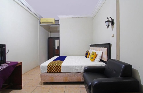 Cilacap Hotel | Budget-Friendly Stay at SPOT ON 91563 Hotel Meilias