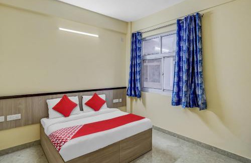 Greater Noida Hotel | Budget-Friendly OYO Flagship Mt Stays 1 - Family Friendly Stay
