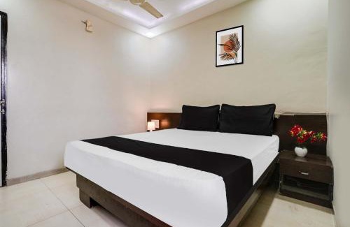 Ahmedabad Hotel | Budget-Friendly Stay at OYO Hotel New Balaji for Families