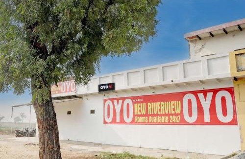 Sikandarabad Hotel | Guest Rated 10/10 at Super OYO New River View Hotel