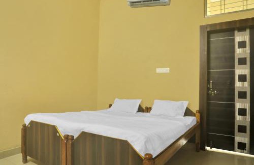 Jabalpur Hotel | Discover Collection O 82871 Hotel Park Land in Jabalpur