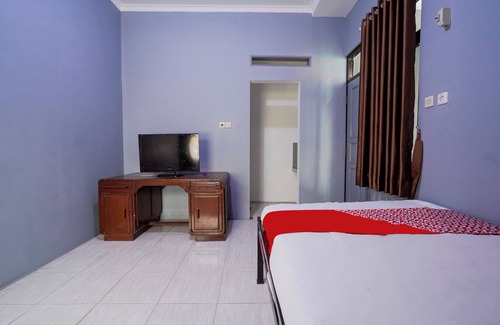 Padalarang Hotel | Hotel O Pdl Guest House Syariah