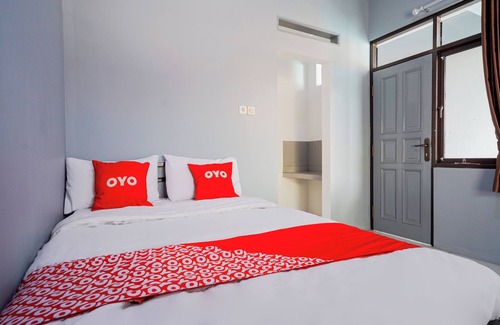 Padalarang Hotel | Hotel O Pdl Guest House Syariah