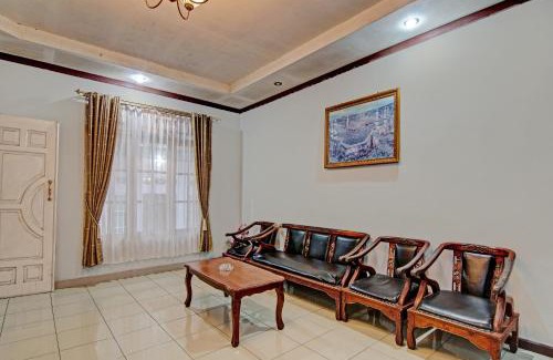 Pasir Pengaraian Hotel | Budget-Friendly Stay at OYO 92502 Penginapan Rokan Permai