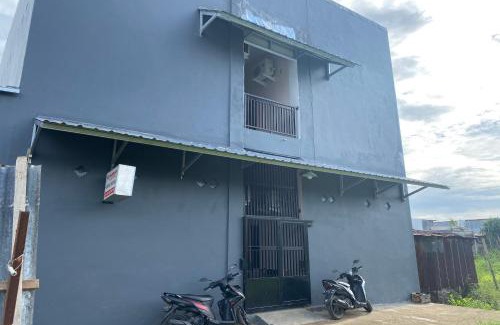 Sulawesi Hotel | Budget-Friendly Stay at OYO 93536 Pondok Almirah