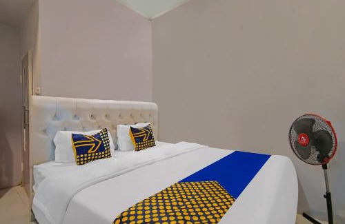 Pekanbaru Hotel | Budget-Friendly Putri Guest House: Perfect for Families