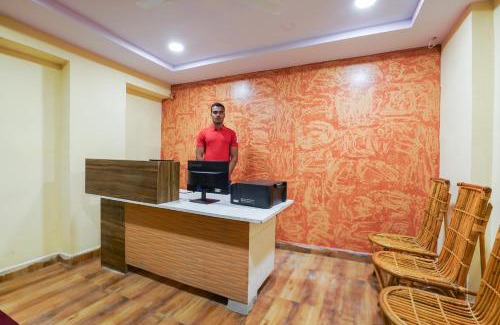 LB Nagar Hotel | Convenient R Square Stay Near LB Nagar Metro for Families