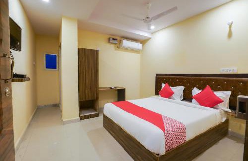 LB Nagar Hotel | Convenient R Square Stay Near LB Nagar Metro for Families