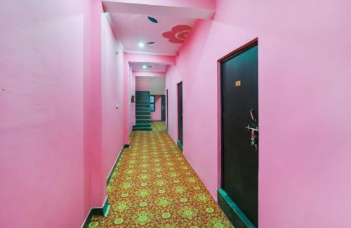 Lucknow Hotel | Child-Friendly OYO 78880 Rajdhani Hotel - Rated 10/10