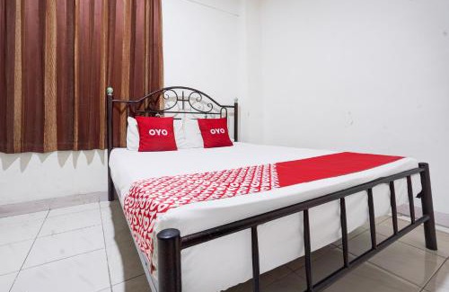 Makassar House | Budget-Friendly RedDoorz near AP Pettarani - 9/10 Rated!