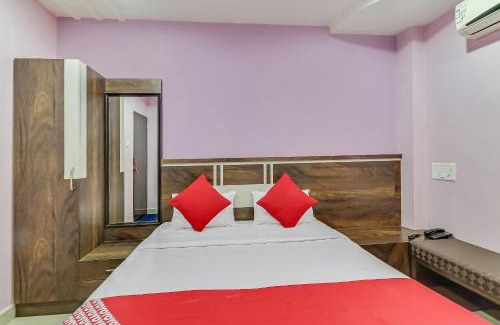 Rajnandgaon Hotel | Family-Friendly Getaway at Hotel Royal - Relax and Enjoy