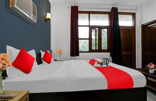 Kalkaji Hotel | Hotel O RS Suite