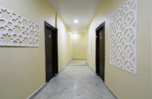 Dhanauli Hotel | Budget-Friendly OYO Salt And Pepper Hotel & Restaurant