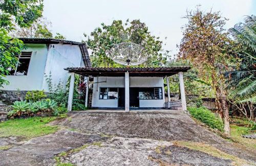 Wonogiri Hotel | Budget-Friendly OYO 92761 Hotel Sendang Asri with Breakfast