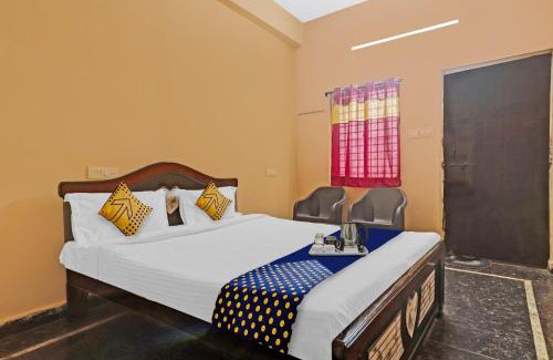 Medchal Hotel | Budget-Friendly OYO 87590 Hotel Sree Krishna with Breakfast