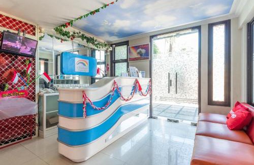 Ketintang Hotel | Family-Friendly Stay at OYO Life 3847 Drainbow Homestay