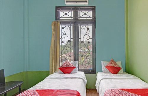 Pekanbaru Hotel | Budget-Friendly OYO 92872 Swakarya Guest House