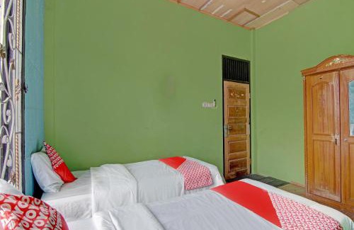 Pekanbaru Hotel | Budget-Friendly OYO 92872 Swakarya Guest House