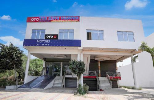 Bhongaon Hotel | Child-Friendly Comfort at OYO The King Heaven Hotel