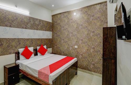 Allahabad Hotel | Family-Friendly Retreat at OYO The Raghav Villa
