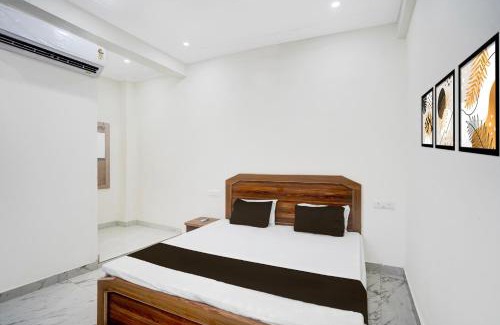 Soraon Hotel | Hotel O Vrindavan Gardan & Hotel