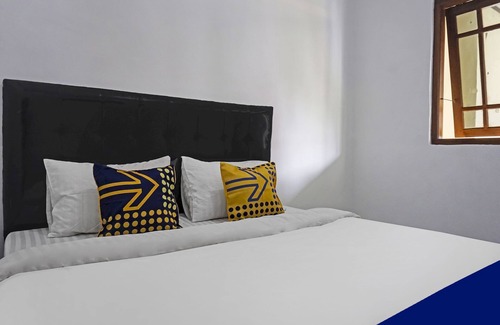 Ciampia Hotel | Budget-Friendly OYO 90928 Wisma Asri Putra Syariah Stay