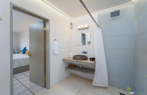 Loreto Hotel | Relax at Hotel Oasis: Oceanfront Retreat with Top Amenities