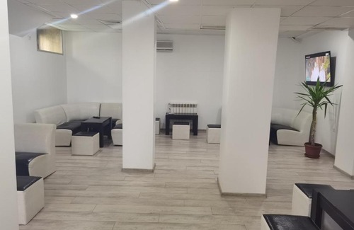Haskovo Hotel | Discover Hotel Oazis: Child-Friendly & Guest Rated 9/10