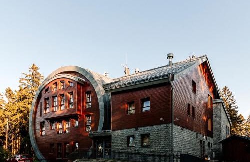 Jermanice House | Discover Comfort at Hotel Obří Sud Javorník - Rated 9.2/10