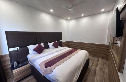 Gorakhpur Hotel | Pet-Friendly Retreat at Hotel Obsidian Red Awaits You