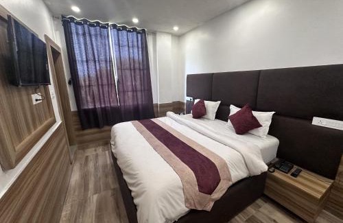 Gorakhpur Hotel | Pet-Friendly Retreat at Hotel Obsidian Red Awaits You