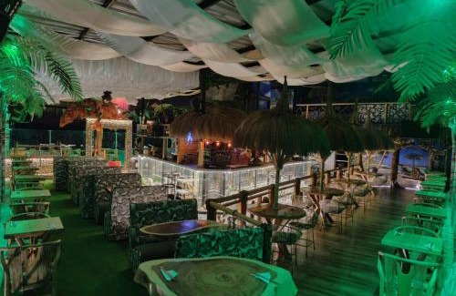 Fusagasuga Hotel | Relax at Hotel Ocean Fusagasuga: Pool, Hot Tub & Views