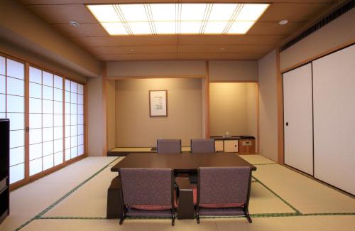 Sasebo Hotel | Discover Hotel Okura JR Huis Ten Bosch: 5-Star Family Getaway