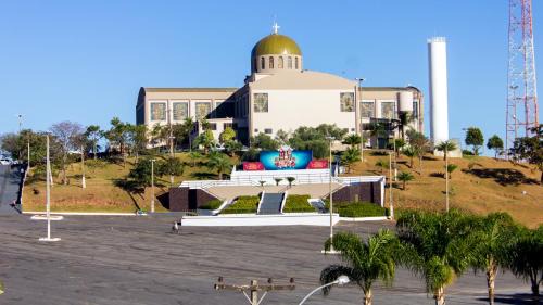 Santuario Hotel | Budget-Friendly Hotel Oliveiras: Family Dining & High Ratings