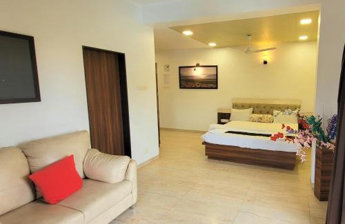 Talegaon Dabhade Hotel | Discover Comfort at Hotel Om Inn - Talegaon Dabhade