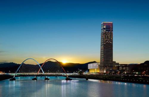 Yuseong Hotel | Elegant Hotel Onoma Daejeon with Pool & Spa Amenities