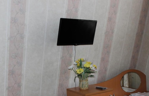 Kemerovo Hotel | Relax at Hotel OOO Kotak with Pool & Hot Tub Amenities