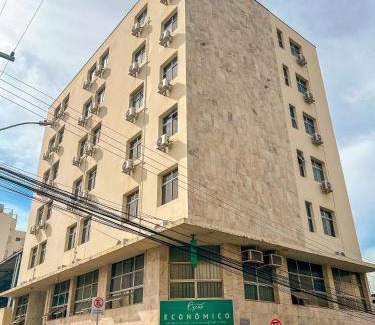 Centro Hotel | Budget-Friendly Hotel Oscar in Montes Claros with Breakfast