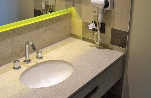Punta Mogotes Hotel | Elegant Hotel Oscar Lescano: Pool, Spa & Family-Friendly